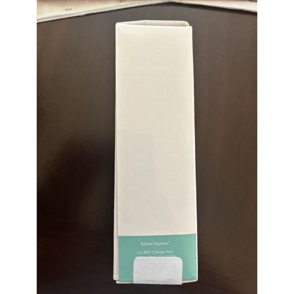 Kleem Organics Dark Spot Corrector Night Serum for Face Hands & Neck 1fl oz - Picture 4 of 6